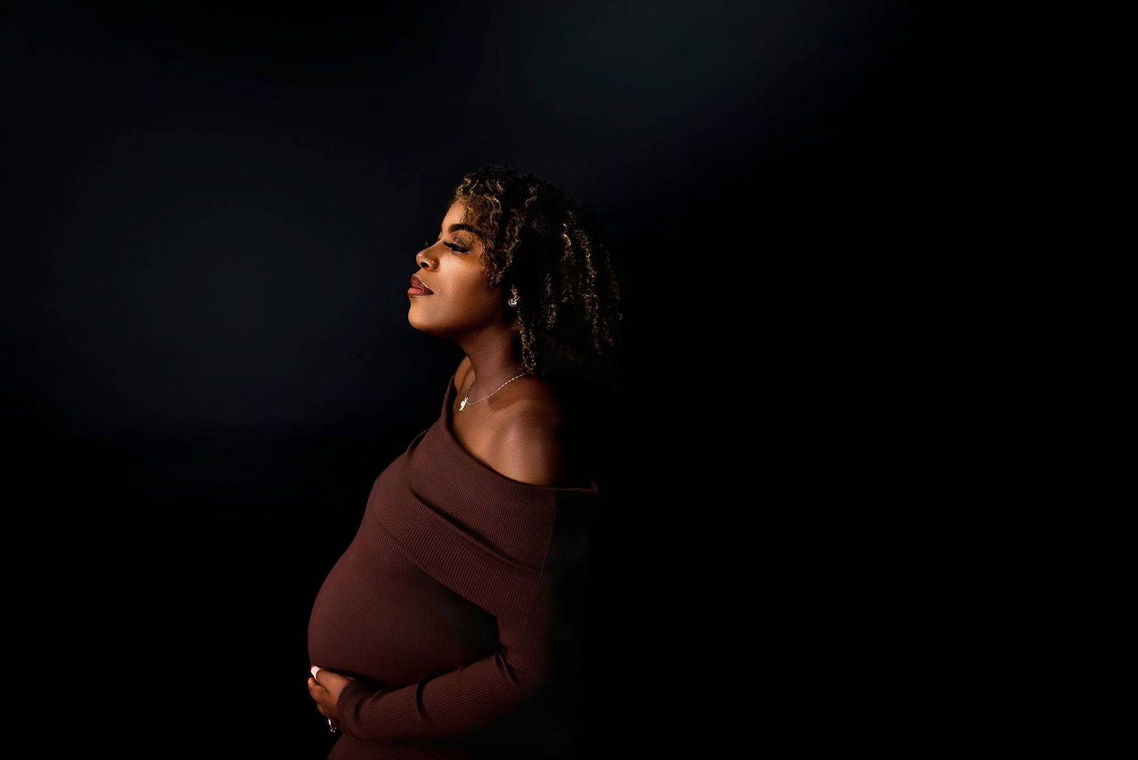 Luxury Portrait Photographer Hamilton & GTA